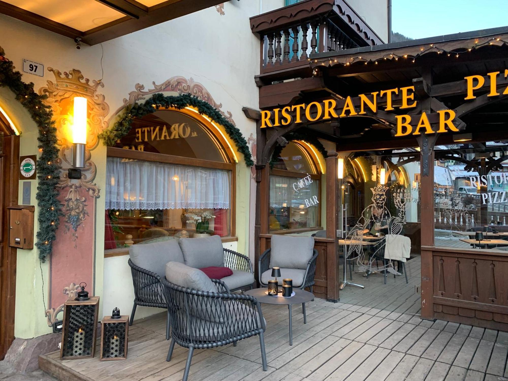 Hotel Laurin Canazei Exterior foto