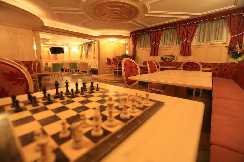 Hotel Laurin Canazei Cameră foto
